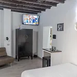 Pensionat Irooms - Spanish Steps Rom