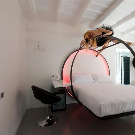 آي رومز - سبنش ستيبس 4*