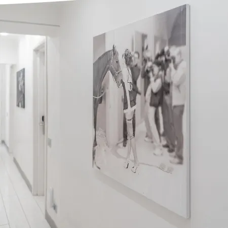 Irooms - Spanish Steps