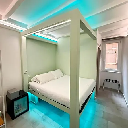 Gasthuis Irooms - Spanish Steps 4*