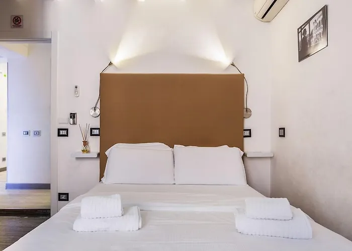 Pensión Irooms - Spanish Steps Roma