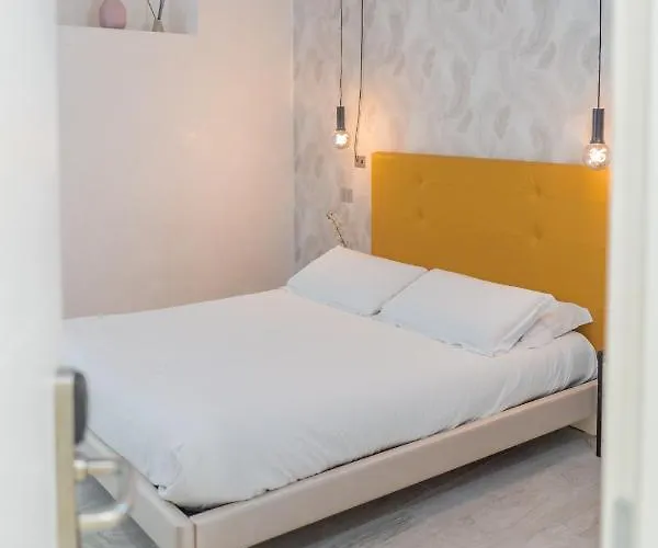 Pensión Irooms - Spanish Steps Roma