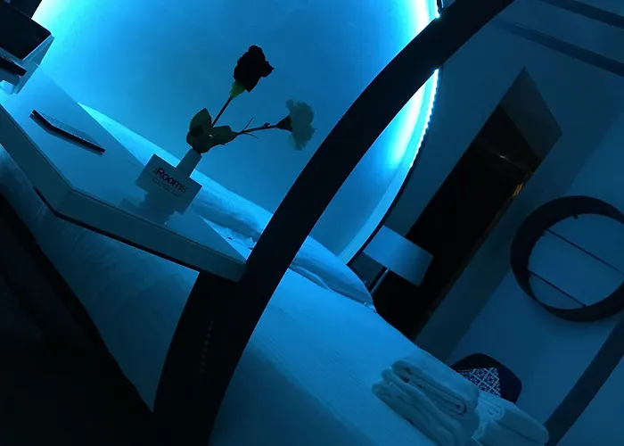 Irooms - Spanish Steps Pensión