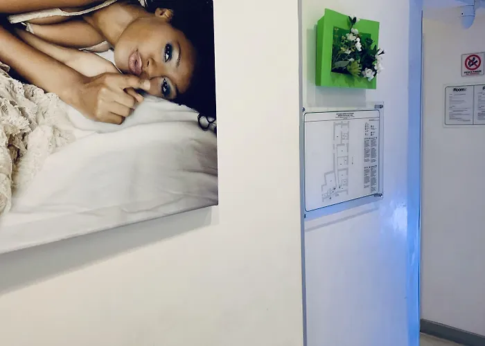 Irooms - Spanish Steps Pensión 4*