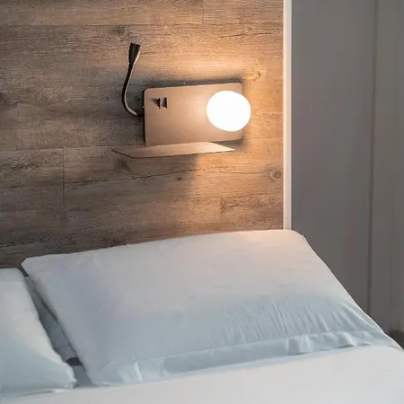 Irooms - Spanish Steps Pensjonat 4*