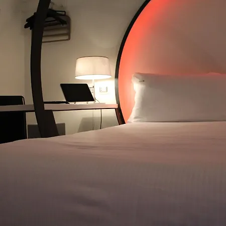 Irooms - Spanish Steps בית הארחה רומא