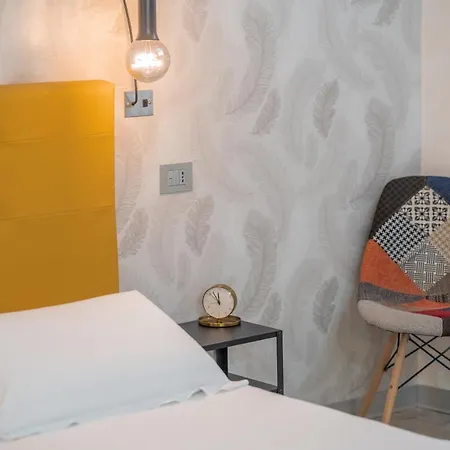 Irooms - Spanish Steps 4* רומא