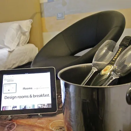 아이룸즈 - 스패니쉬 스텝스 4* 로마