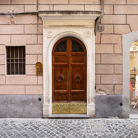 Irooms - Spanish Steps