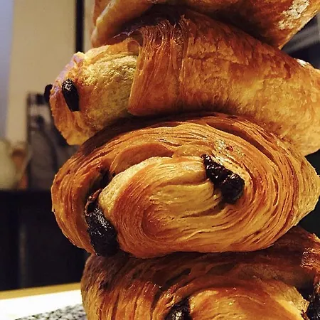 아이룸즈 - 스패니쉬 스텝스 게스트하우스